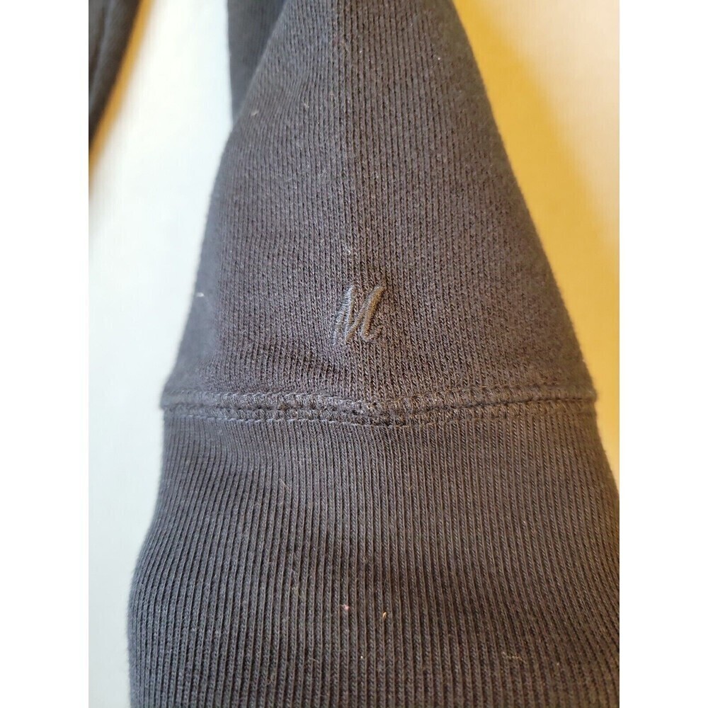 RARE Uniqlo x DISNEY Mickey Mouse SIZE M Black Crewneck Sweatshirt MUST SEE, EUC - Picture 6 of 14